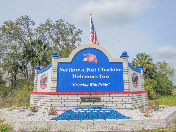 Port Charlotte welcome sign
